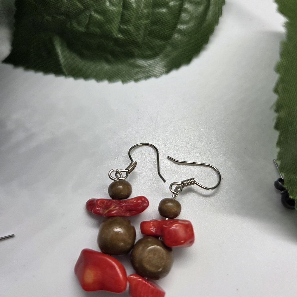 Stone and Pearl Pierced Earrings, 6 Pairs - Picture 3 of 10